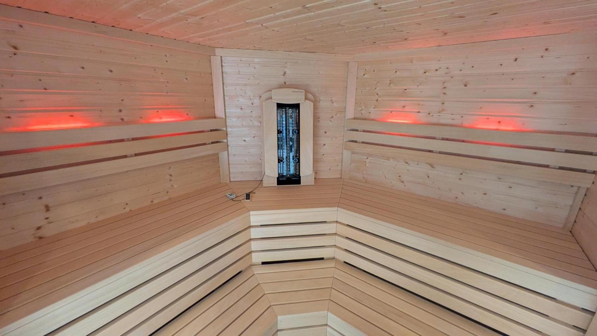 Landhotel Sonneneck - Breuna Im Naturpark Экстерьер фото