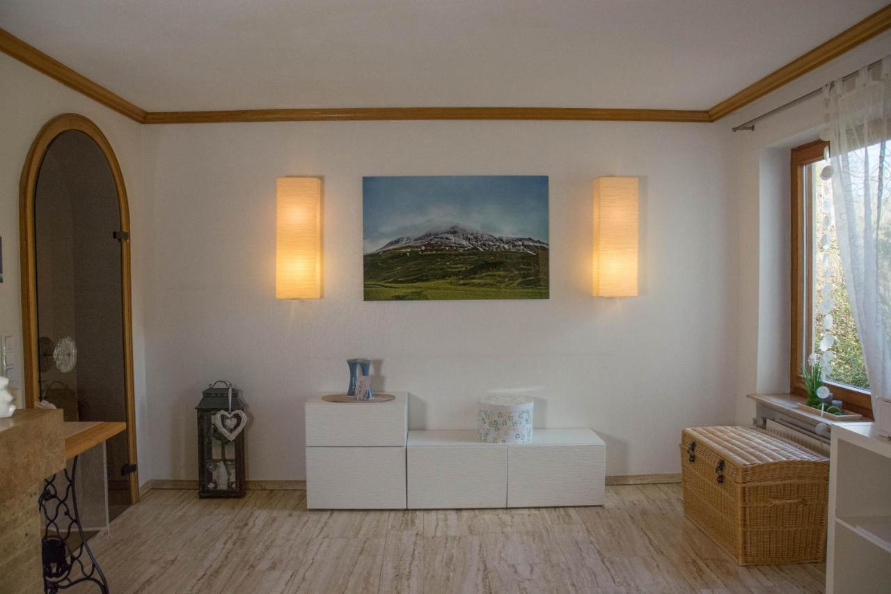 Landhotel Sonneneck - Breuna Im Naturpark Экстерьер фото